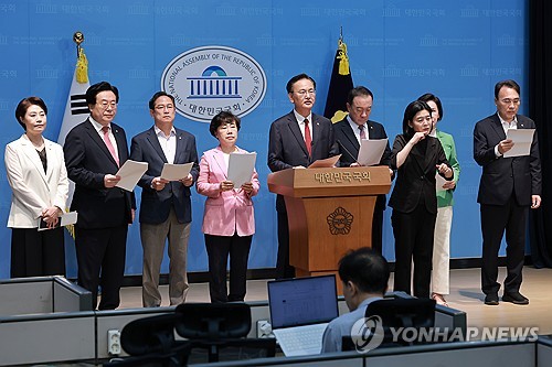 결산 심사 방향 밝히는 국민의힘 예결위원들