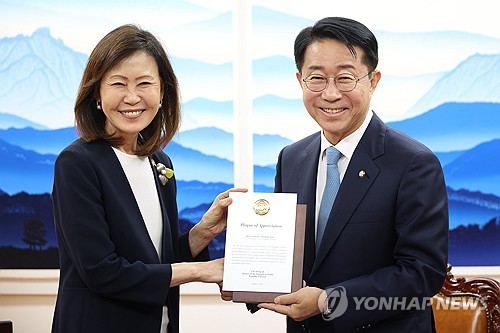조정식, 스틸 美대사 만나 "한반도 평화 위한 트럼프 결단 공감"_온다예