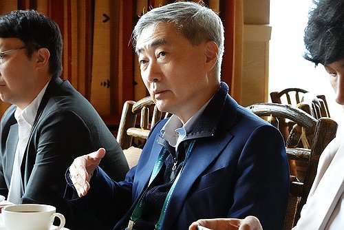 간담회 하는 신현송 한국은행 총재