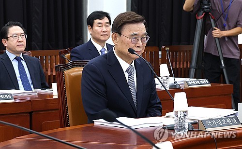 정보위 참석한 이종석 국가정보원장