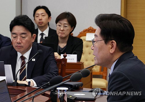 이재명 대통령, 수석보좌관회의 주재
