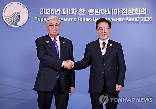 이재명 대통령, 카자흐스탄 대통령 영접