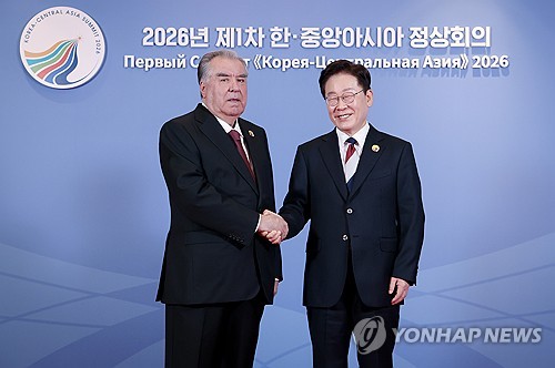 이재명 대통령, 타지키스탄 대통령 영접