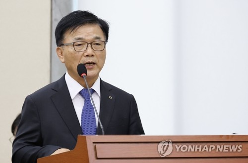 업무보고 하는 박상진 한국산업은행 회장