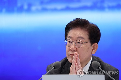 발언듣는 이재명 대통령