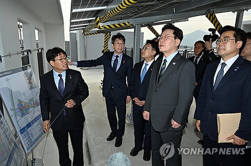 3기 신도시 현장시찰 나선 이재명 대통령