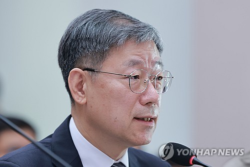 종합감사에서 답변하는 노경필 법원행정처장