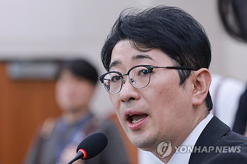 '김혜경 여사 골프 의혹' 관련 질의하는 국민의힘 주진우 의원